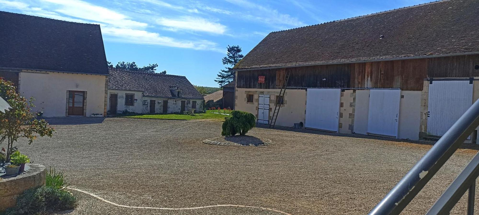 Le Domaine Du Chateau Varennes-les-Narcy Exterior foto